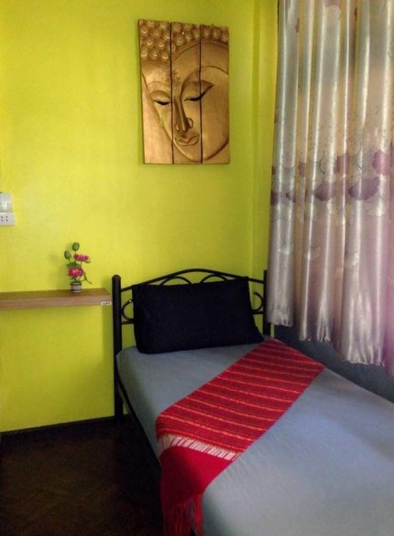 A.T Guesthouse Bangkok Exterior photo